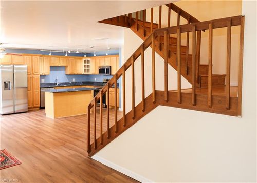 apt-1-4053 Sandlewood Ln, FORT MYERS, FL, 33907-3647 | Card Image