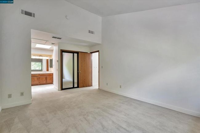 1056 Camino Verde Cir, Townhouse with 3 bedrooms, 4 bathrooms and 2 parking in Walnut Creek CA | Image 33