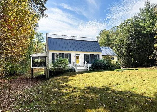 758 Old Cheshire Tpke, Charlestown, NH, 03603-5330 | Card Image