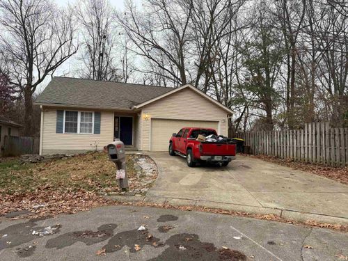 2640 S Danlyn Rd, Bloomington, IN, 47403-3107 | Card Image