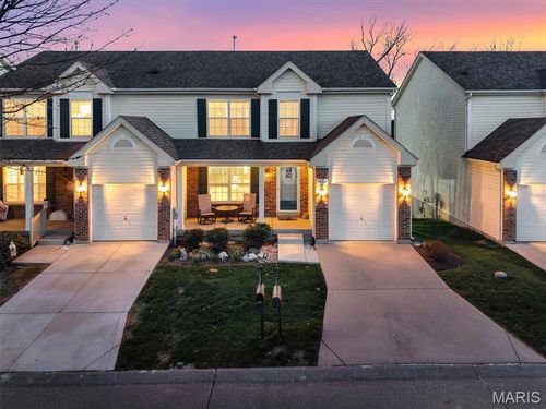 3572 Pearson Pointe Ct, Saint Louis, MO, 63129-1699 | Card Image