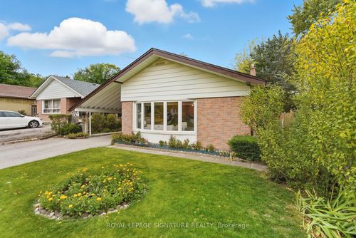 68 Genthorn Ave, Etobicoke, ON, M9W2S9 | Card Image