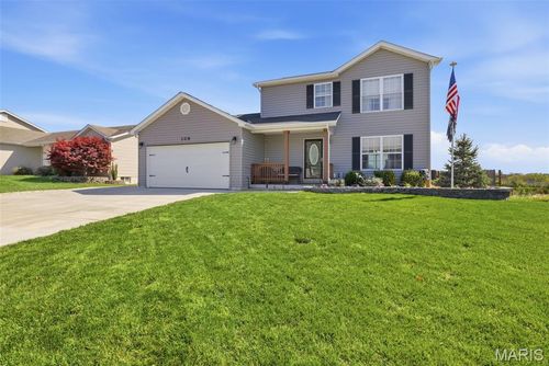 109 Chestnut Ridge Dr, Wright City, MO, 63390-2002 | Card Image