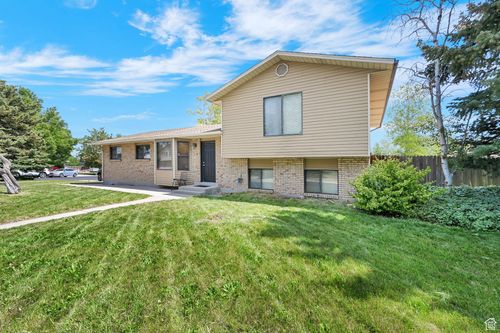 4891 W Calyx Cir, West Jordan, UT, 84081-4756 | Card Image