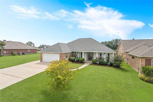 414 Moonraker Dr, Slidell, LA, 70458-5527 | Card Image