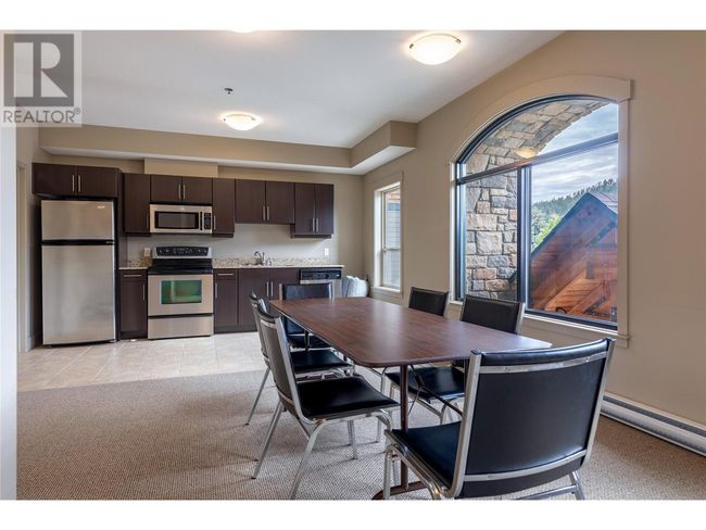 101 - 1957 Kane Rd, Condo with 1 bedrooms, 2 bathrooms and 1 parking in Kelowna BC | Image 16