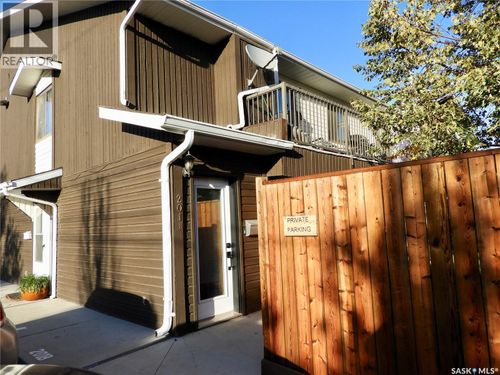 201b-213 Main St, Martensville, SK, S0K2T2 | Card Image