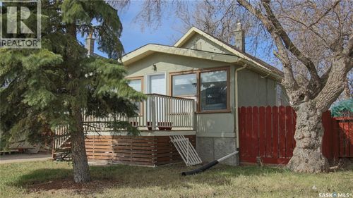 1330 Alexandra St, Regina, SK, S4T4N7 | Card Image