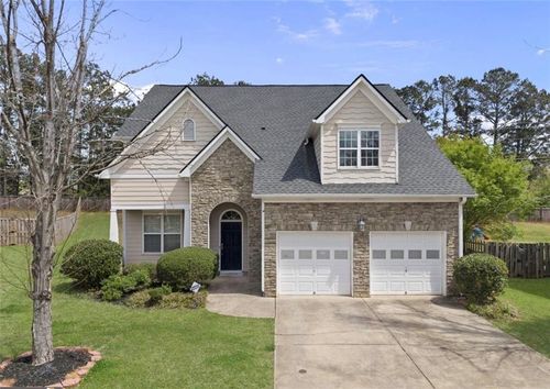 704 Jonquil Ct, Locust Grove, GA, 30248-7096 | Card Image