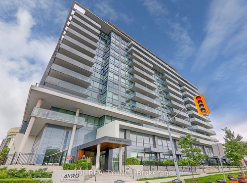 808-10 De Boers Dr, North York, ON, M3J0L6 | Card Image