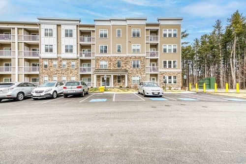 2302-2 Winslow Ln, North Grafton, MA, 01536 | Card Image