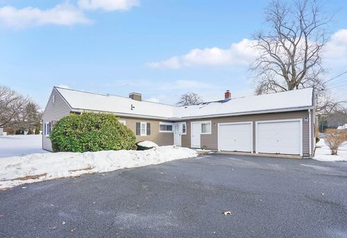 179-179 Greenwood Ter, Chicopee, MA, 01022-1102 | Card Image