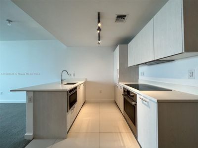 2802 - 501 Ne 31st St, Condo with 1 bedrooms, 1 bathrooms and null parking in Miami FL | Image 1