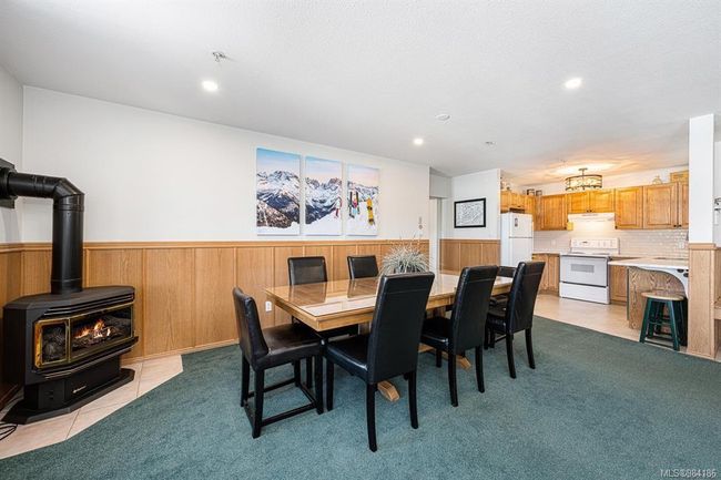 313 - 1320 Henry Rd, Condo with 3 bedrooms, 2 bathrooms and 1 parking in Courtenay BC | Image 5