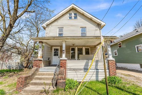 201 Alberti Ct, Akron, OH, 44310-2805 | Card Image
