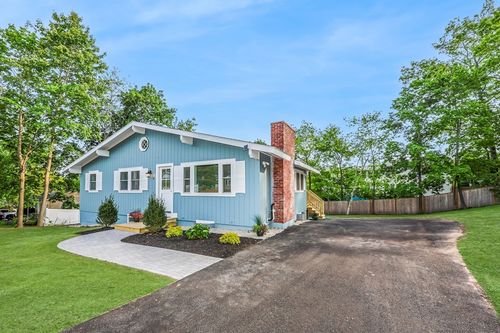 1 Knowlton Rd, Nashua, NH, 03063-3012 | Card Image