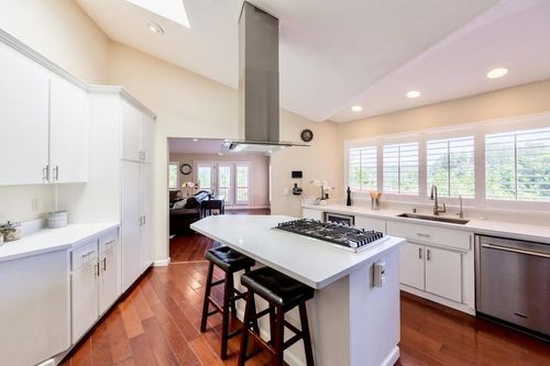 205 Blueberry Dr, Scotts Valley, CA, 95066-4617 | Card Image