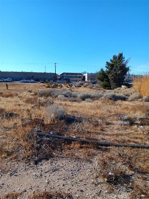 0 A Ave, Hesperia, CA, 92345 | Card Image