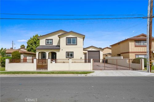 9261 Cedar St, Bellflower, CA, 90706-7424 | Card Image