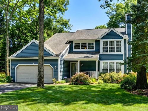 1301 Water Oak Dr, Pasadena, MD, 21122-2377 | Card Image