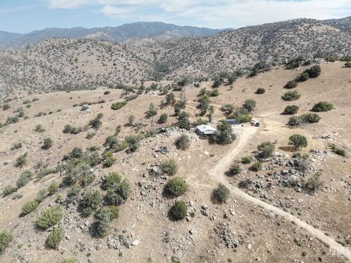 11261 Stockton Ct, Caliente, CA, 93518-2850 | Card Image