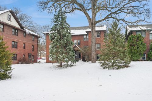 apt-2-3932 University Ave, Des Moines, IA, 50311-3544 | Card Image