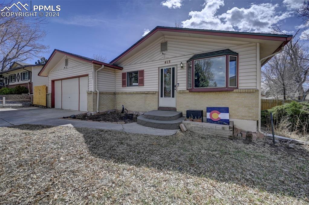 Redwood Dr, Colorado Springs, CO 80907