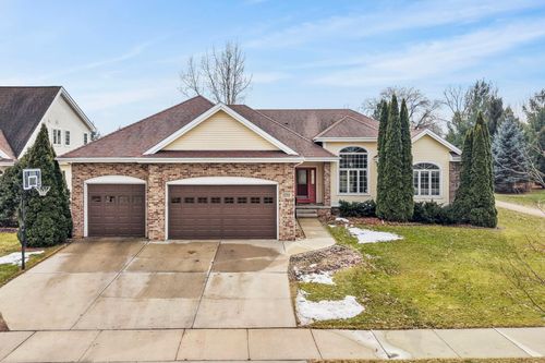 1232 Dartmouth Drive, WAUNAKEE, WI, 53597 | Card Image