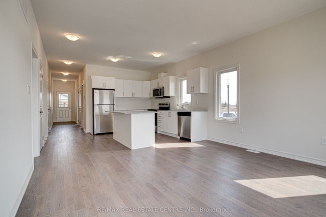 83 Cheryl Ave, House attached with 2 bedrooms, 2 bathrooms and 1 parking in Atwood ON | Image 16