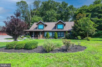 138 High Street, House other with 3 bedrooms, 2 bathrooms and null parking in MULLICA HILL NJ | Image 1