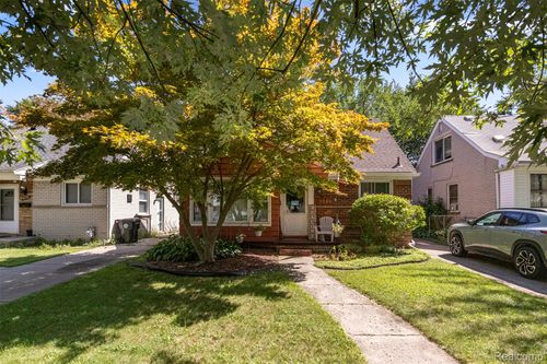 9584 Wormer, Redford, MI, 48239-1681 | Card Image