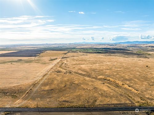 123 Road B Ne, Mansfield, WA, 98830 | Card Image