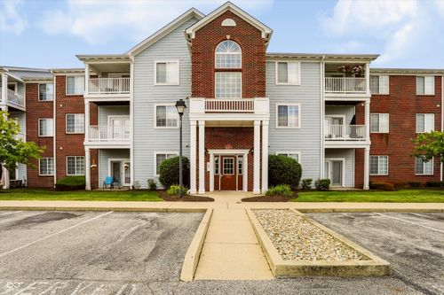 208-5003 Amber Creek Pl, Indianapolis, IN, 46237-6371 | Card Image