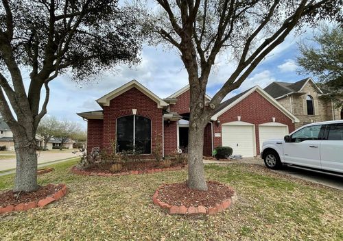 17730 Mystic Bluff Ln, Cypress, TX, 77433-2261 | Card Image