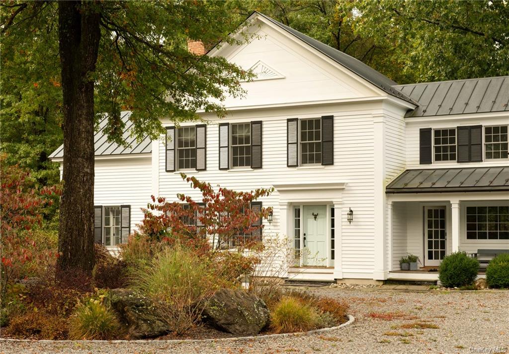 Moose Pond Ln, Red Hook, NY 12571