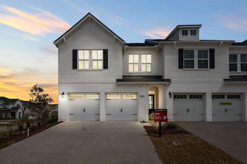 638 Club View Way, Mount Juliet, TN, 37122-4791 | Card Image