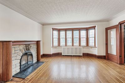 8 Park Hill Rd, House other with 4 bedrooms, 3 bathrooms and 3 parking in Toronto ON | Image 3