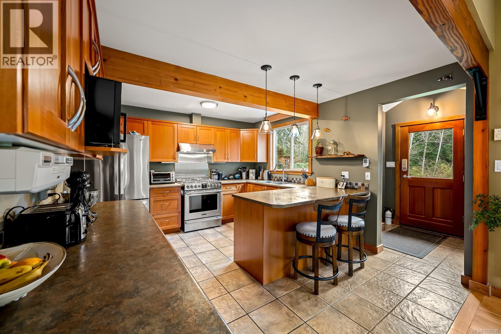 Residential in Cortes Island 5
