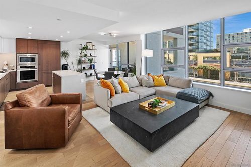 unit-202-1388 Kettner Blvd, San Diego, CA, 92101-2690 | Card Image