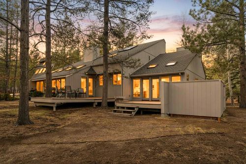 18-18025 Camas Ln, Sunriver, OR, 97707-3001 | Card Image