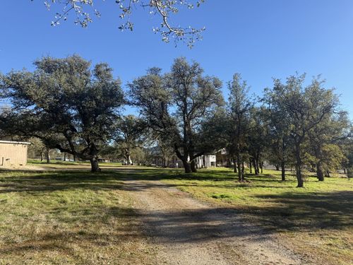 21900 Thompson Canyon Ave, Caliente, CA, 93518-1841 | Card Image