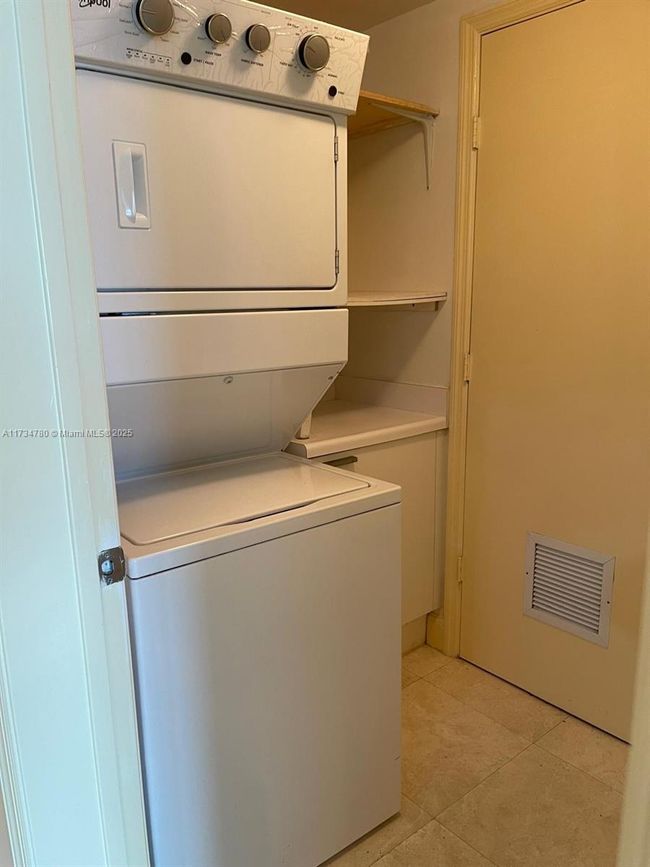APT-1103 - 15051 Royal Oaks Ln, Condo with 3 bedrooms, 3 bathrooms and null parking in North Miami FL | Image 20