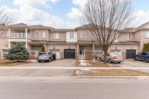1337 Kestell Blvd, Oakville, ON, L6H0C8 | Card Image