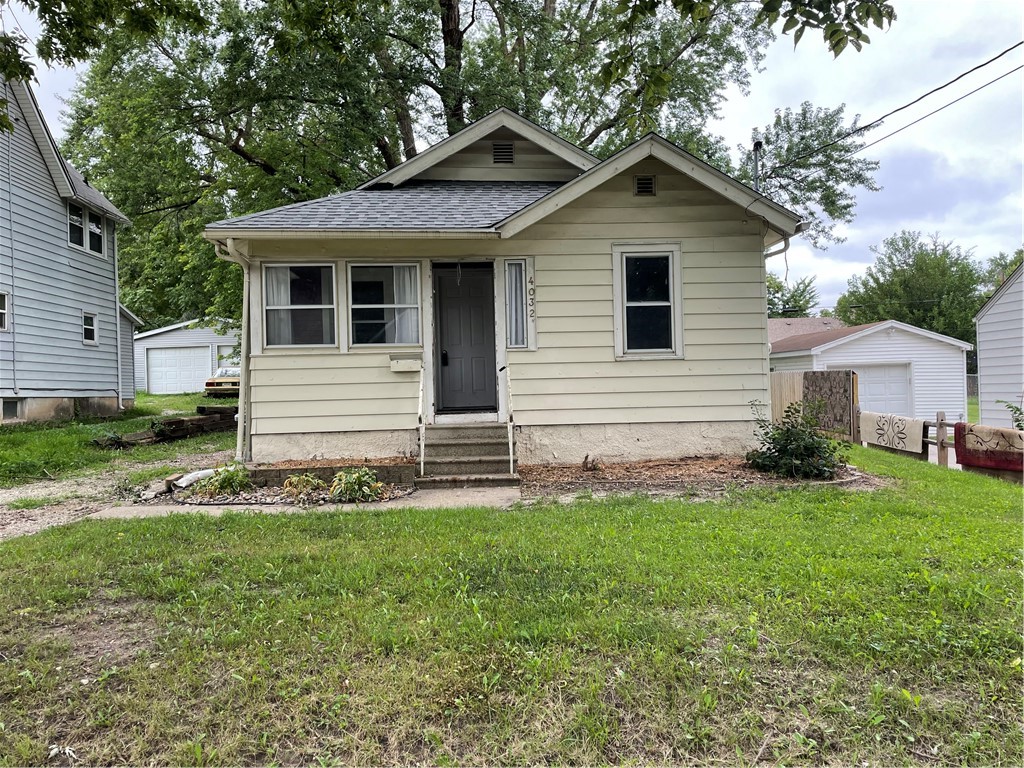 8th St, Des Moines, IA 50313