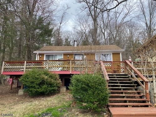 7 Hillside Ave, Belvidere, NJ, 07823-3133 | Card Image