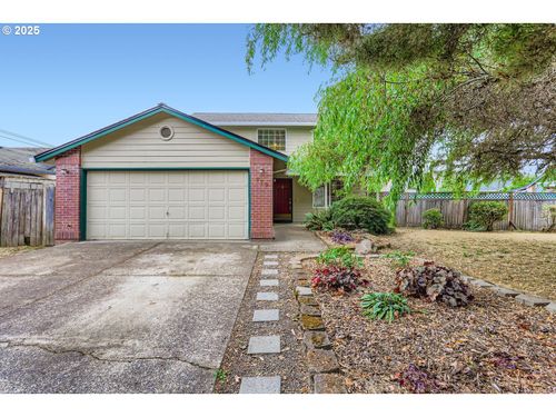 979 S Oleander St, Cornelius, OR, 97113-6247 | Card Image