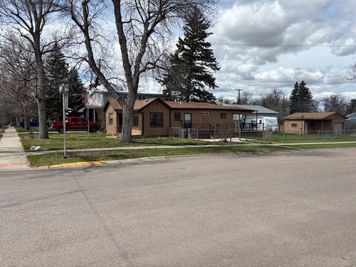3227 1st Ave N, Great Falls, MT, 59401-3409 | Card Image