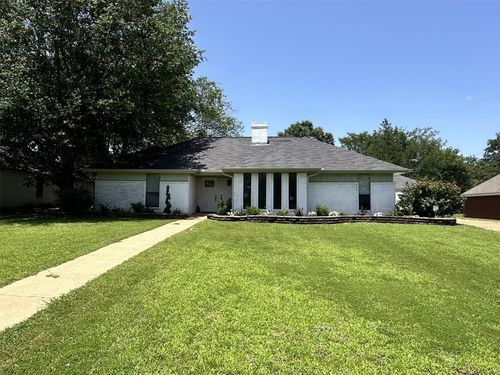 7245 Wendy Dr, Paris, TX, 75462-9411 | Card Image