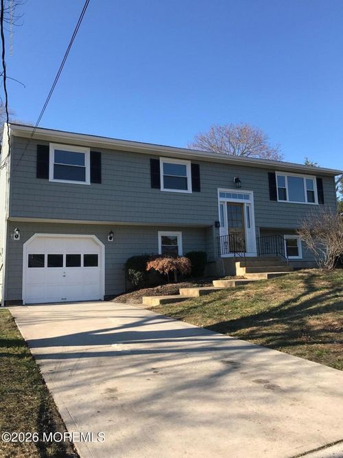 5 Oliver Dr, Neptune City, NJ, 07753-6004 | Card Image