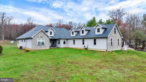 181 Fort Rd, BERNVILLE, PA, 19506-8467 | Card Image